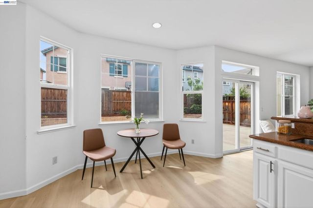 253 Balsam St, Pittsburg, CA 94565