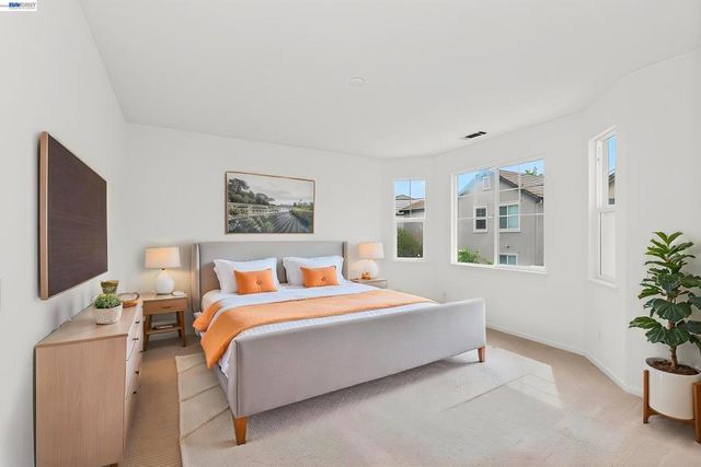 253 Balsam St, Pittsburg, CA 94565