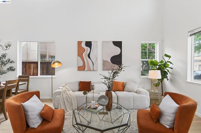 253 Balsam St, Pittsburg, CA 94565