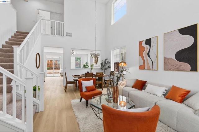 253 Balsam St, Pittsburg, CA 94565