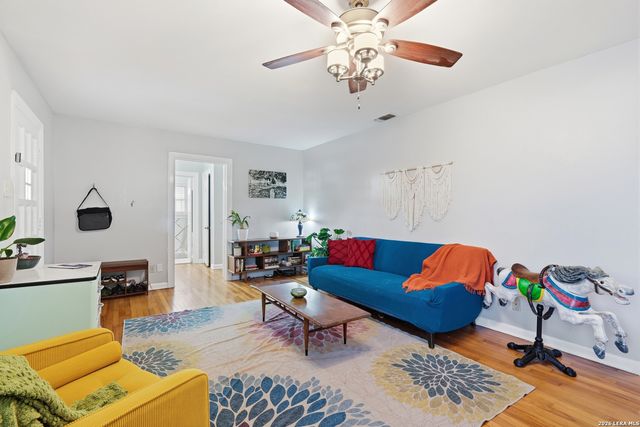 110 Hermine, San Antonio, TX 78212