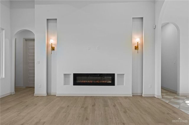 8050 N 48th Lane, Mcallen, TX 78504