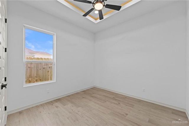 8050 N 48th Lane, Mcallen, TX 78504