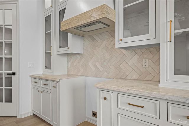 8050 N 48th Lane, Mcallen, TX 78504