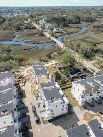 1150 Valdosta Street Unit 602, North Charleston, SC 29405