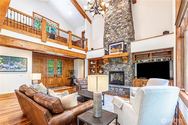 801 Snowberry Loop, Cle Elum, WA 98922