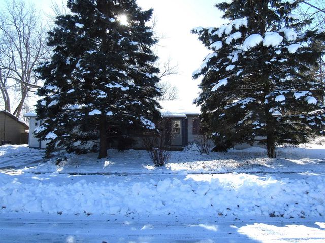 1541 Glendale Street, Janesville, WI 53546