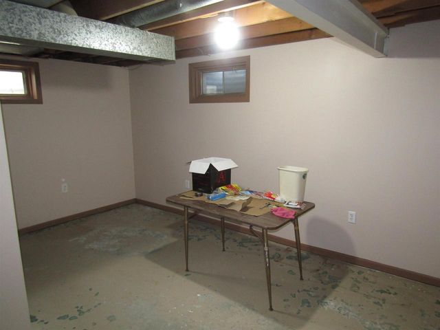 1541 Glendale Street, Janesville, WI 53546