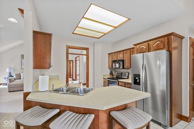 1895 Longest Drive, Franklin, IN 46131