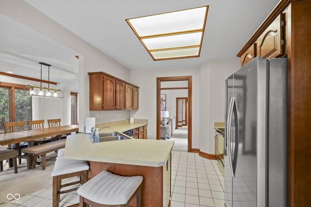 1895 Longest Drive, Franklin, IN 46131