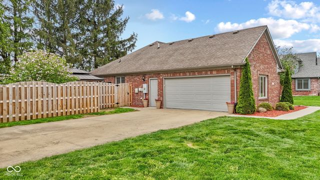 1895 Longest Drive, Franklin, IN 46131