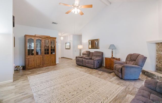 317 Fair Oaks Cove, Jacksonville, AR 72076