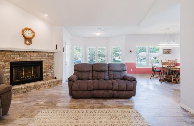 317 Fair Oaks Cove, Jacksonville, AR 72076