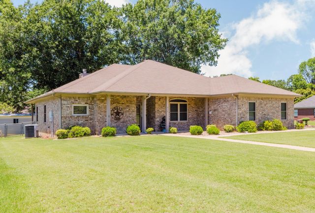 317 Fair Oaks Cove, Jacksonville, AR 72076