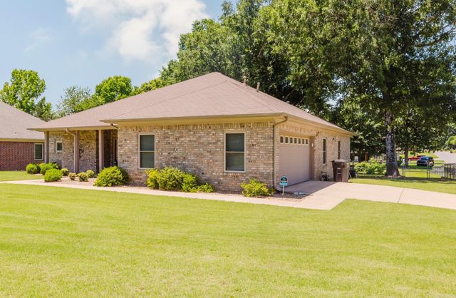 317 Fair Oaks Cove, Jacksonville, AR 72076