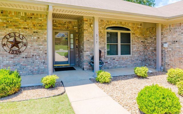317 Fair Oaks Cove, Jacksonville, AR 72076