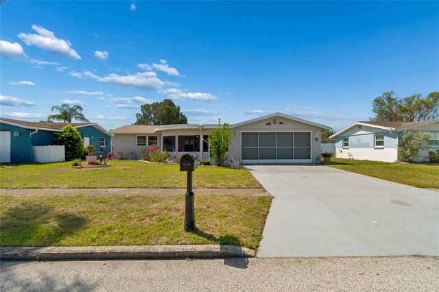 5810 FRIEDLY AVENUE, New Port Richey, FL 34652