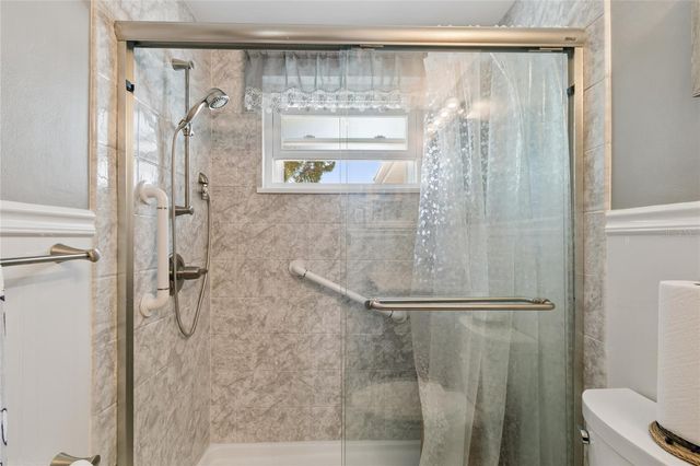 5810 FRIEDLY AVENUE, New Port Richey, FL 34652