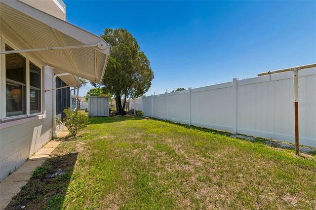 5810 FRIEDLY AVENUE, New Port Richey, FL 34652