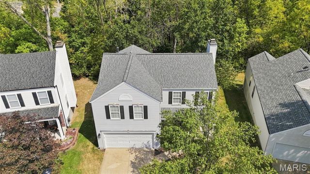 630 Cascade Lake Drive, Ballwin, MO 63021
