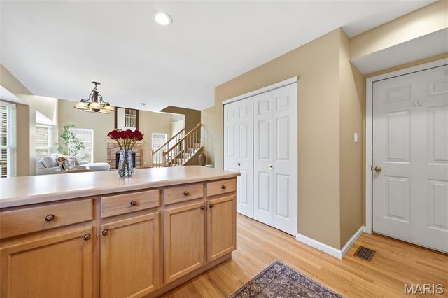 630 Cascade Lake Drive, Ballwin, MO 63021