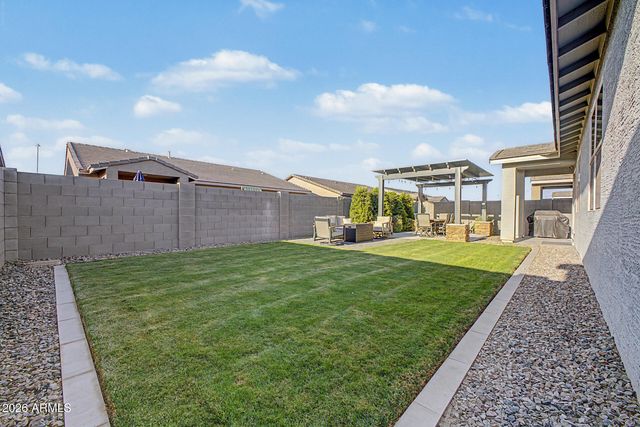 8812 W AGORA Lane, Tolleson, AZ 85353