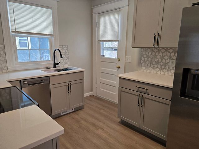 110 Arch Street, Rochester, NY 14609