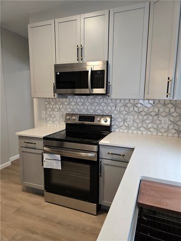 110 Arch Street, Rochester, NY 14609