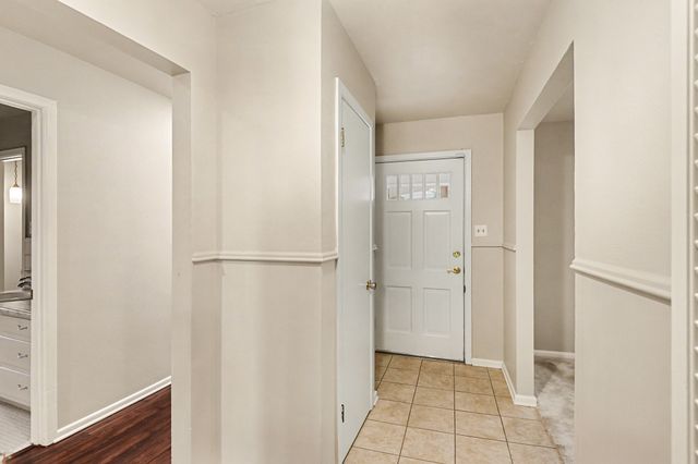 709 W Pleasantview Drive, Hurst, TX 76054