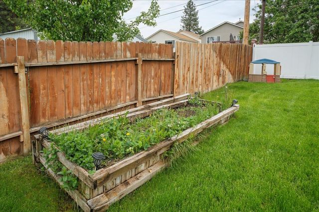 4418 E 15th Ave, Spokane, WA 99212