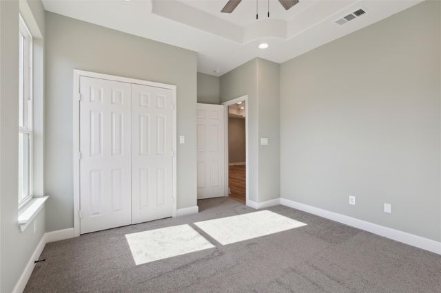 109 Creekside DR, Bastrop, TX 78602