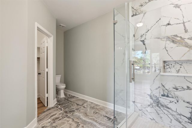 109 Creekside DR, Bastrop, TX 78602