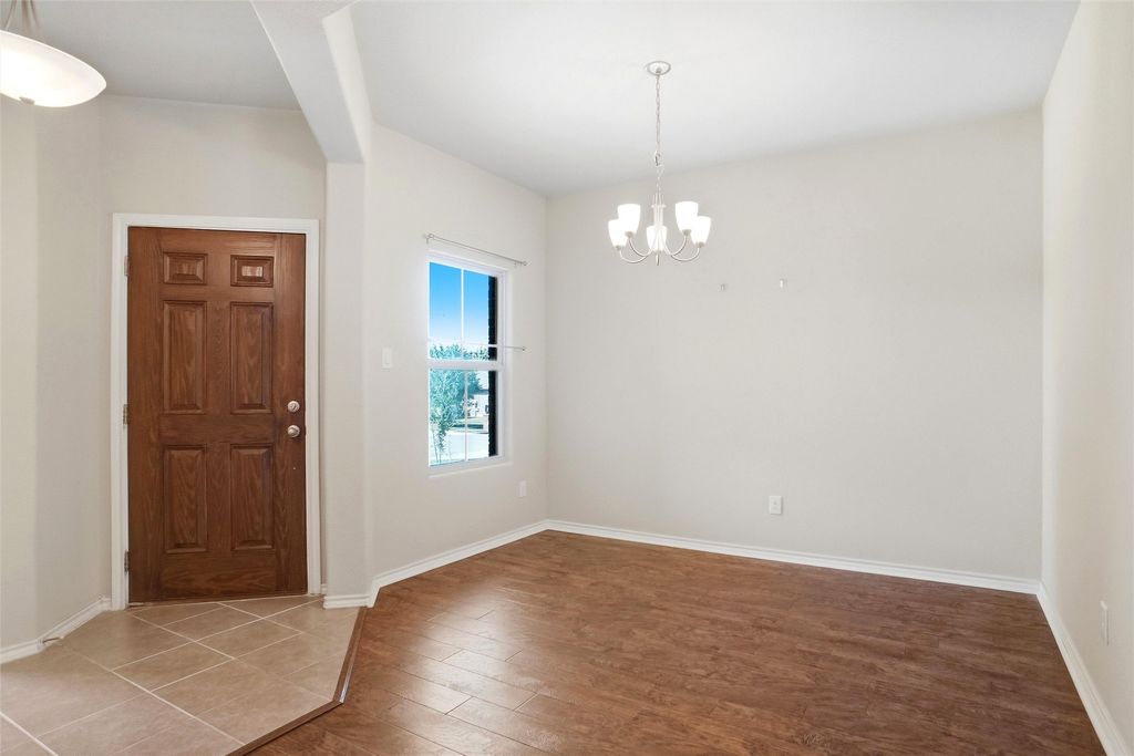 1221 Glenwood Drive, Azle, TX 76020 — photo 5