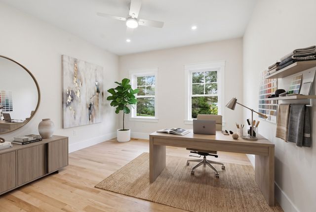 4 Juniper, Burlington, MA 01803