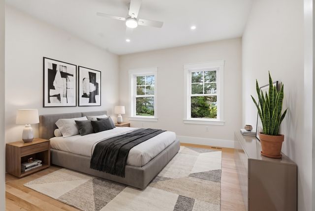 4 Juniper, Burlington, MA 01803