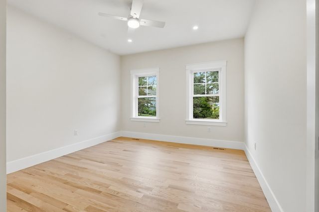4 Juniper, Burlington, MA 01803