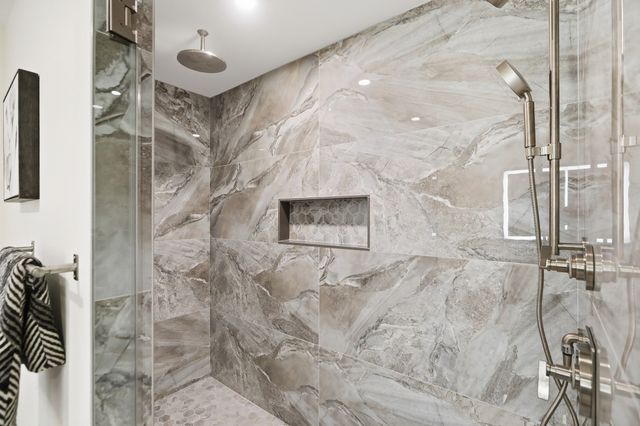 4 Juniper, Burlington, MA 01803