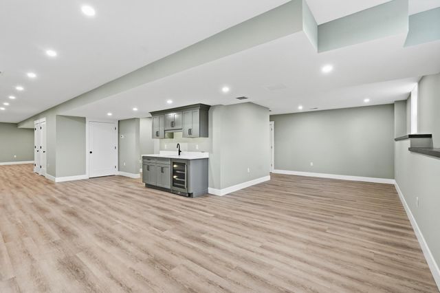 4 Juniper, Burlington, MA 01803