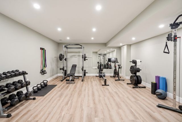 4 Juniper, Burlington, MA 01803