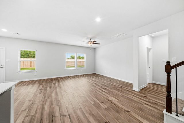 11502 Youngquist Drive, Mont Belvieu, TX 77535