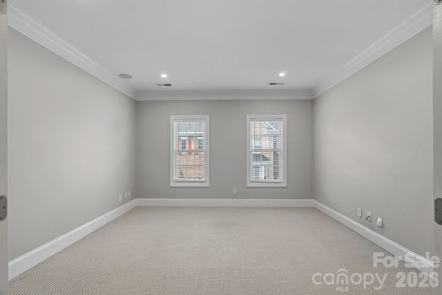 6415 Wakehurst Road, Charlotte, NC 28226