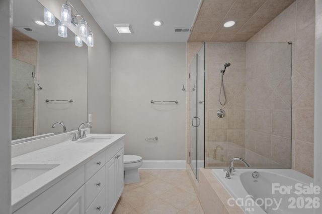 6415 Wakehurst Road, Charlotte, NC 28226