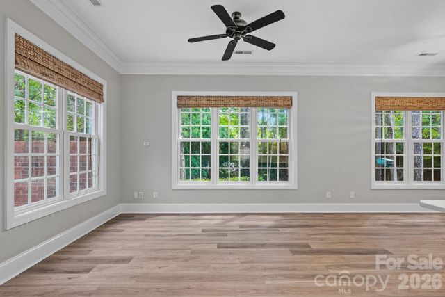 6415 Wakehurst Road, Charlotte, NC 28226