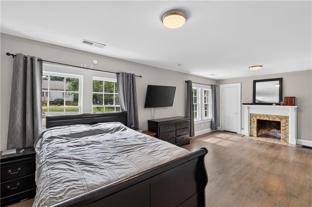 17 Northside Drive, Newnan, GA 30263