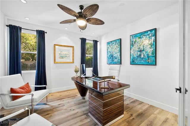 9521 Queen Charlotte Drive, Las Vegas, NV 89145