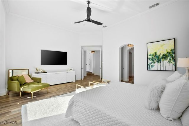 9521 Queen Charlotte Drive, Las Vegas, NV 89145