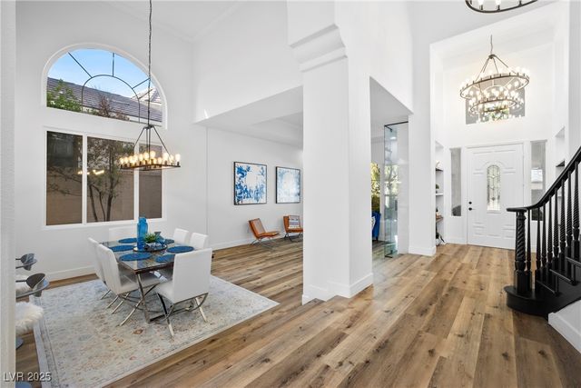 9521 Queen Charlotte Drive, Las Vegas, NV 89145