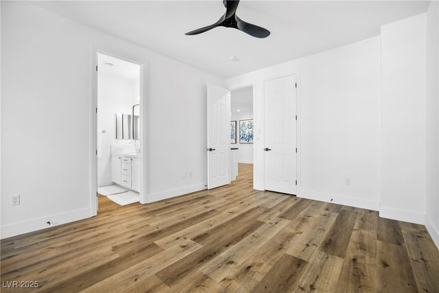 9521 Queen Charlotte Drive, Las Vegas, NV 89145