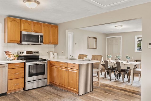 38 Stephen Drive, Brockton, MA 02302