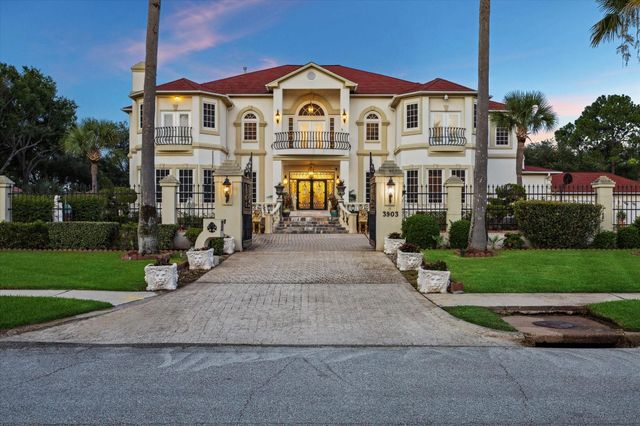 3903 Bogota Drive, Pasadena, TX 77505